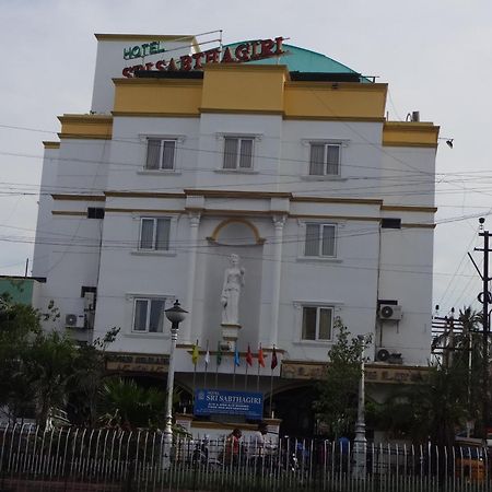 Hotel Sri Sabthagiri Puducherry Buitenkant foto